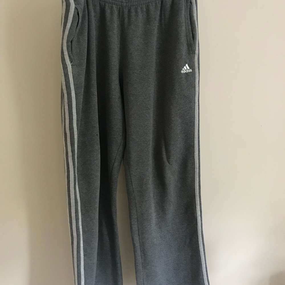 Adidas pants XL